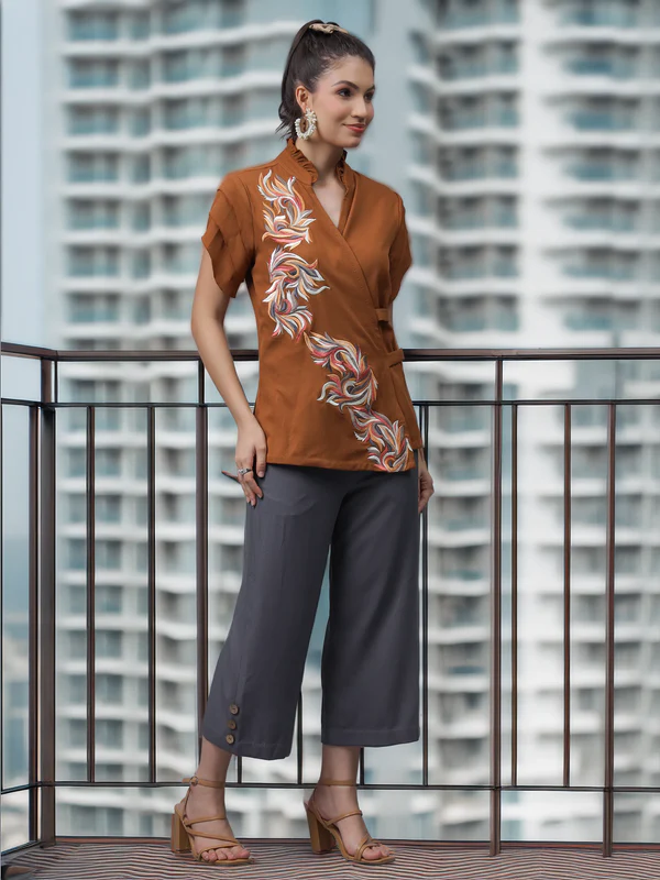 Mustard Floral Wrap Top with Steel Grey Capris (LN00148) - Image 4